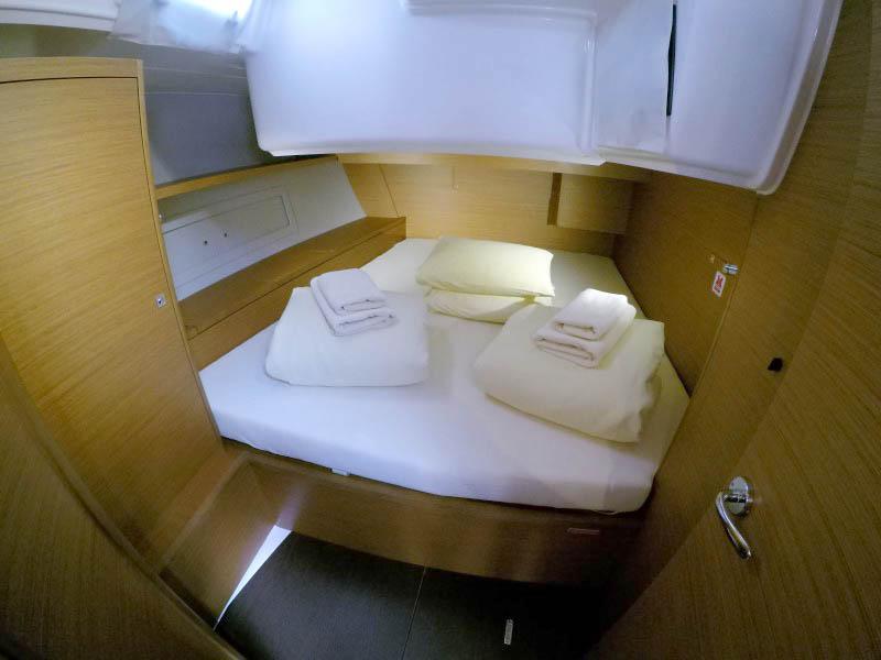 Dufour 470 - 4 cab., picture 17