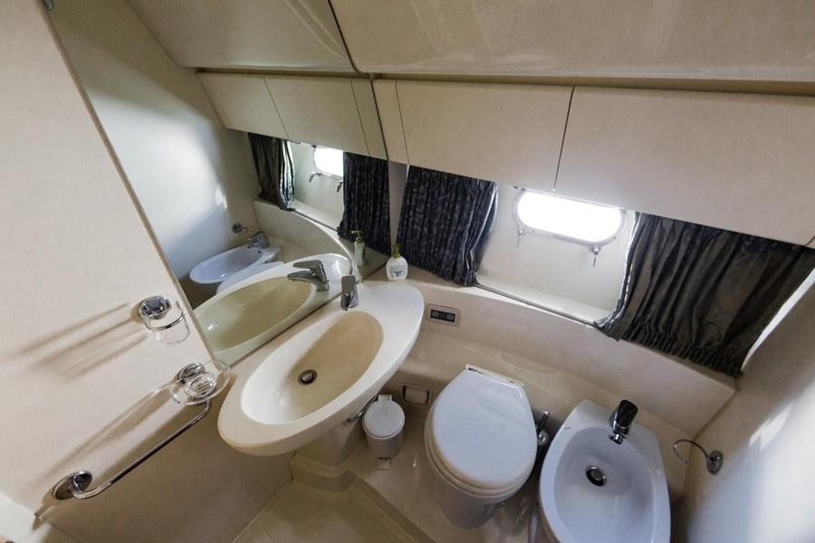 Ferretti Yachts 460i - Bluebell, picture 11