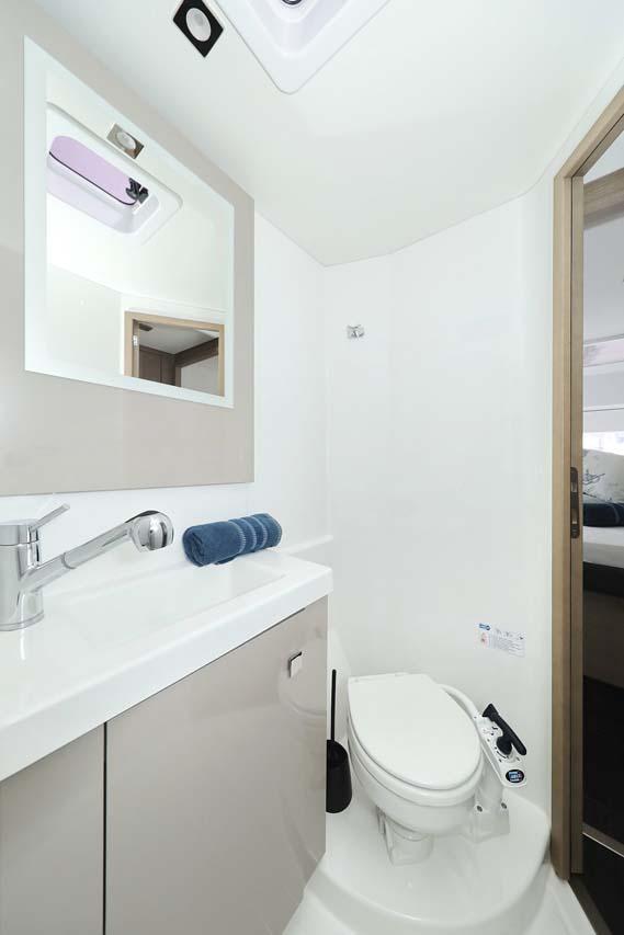 Fountaine Pajot Astrea 42 - 4 + 2 cab., picture 36