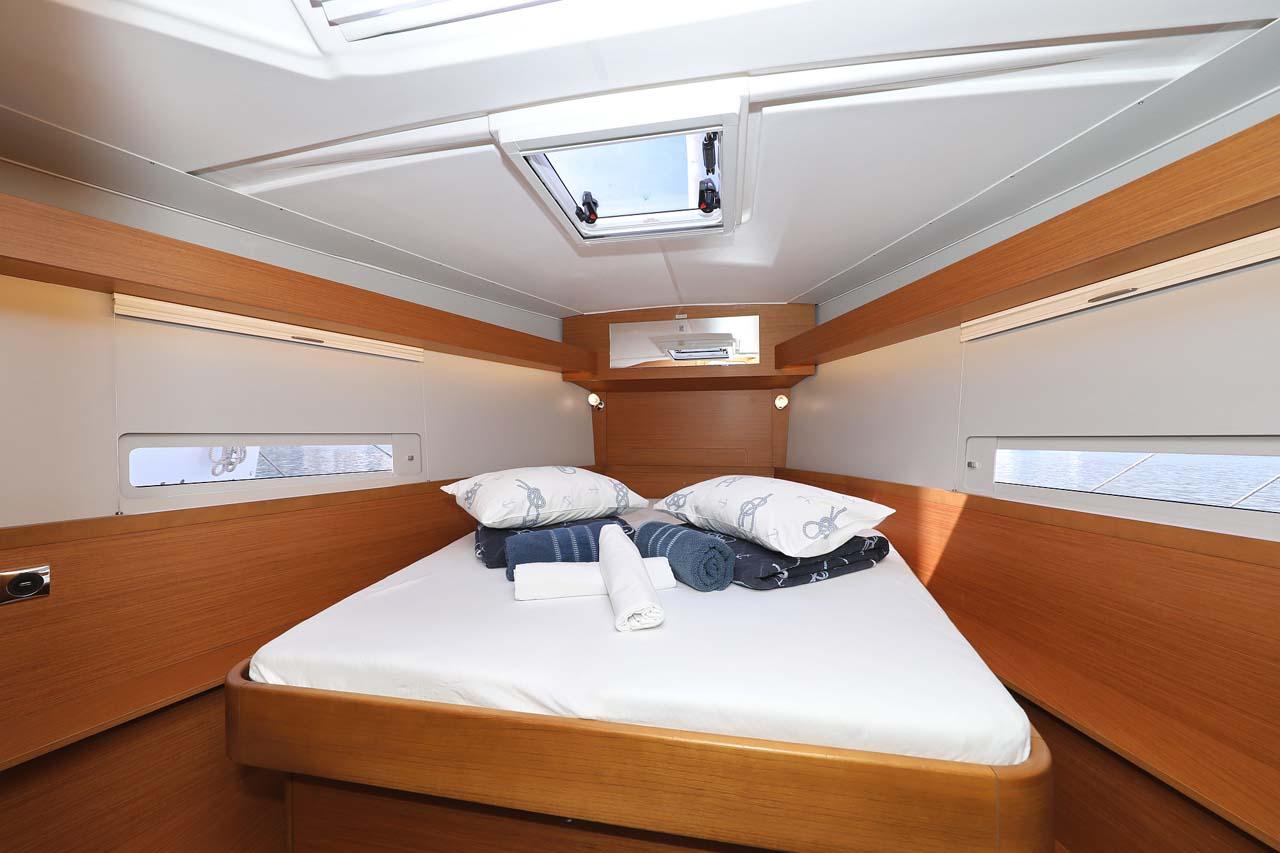Dufour 430, picture 18