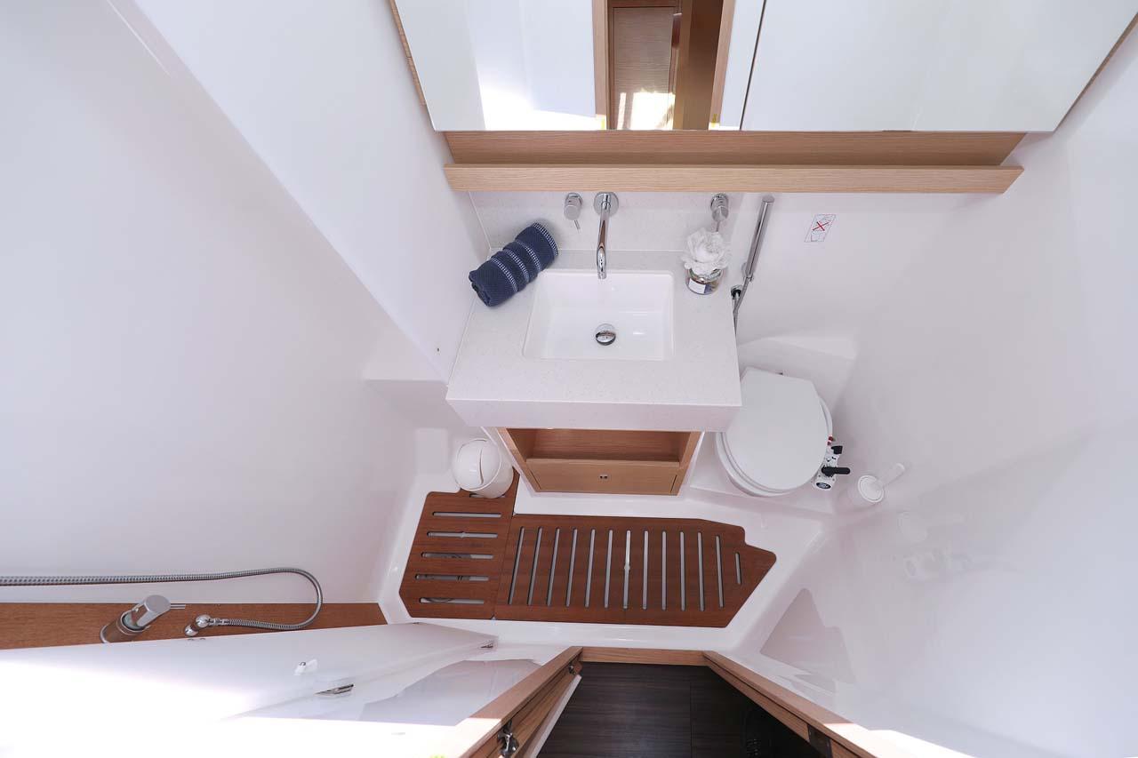 Dufour 470 - 4 cab., picture 26