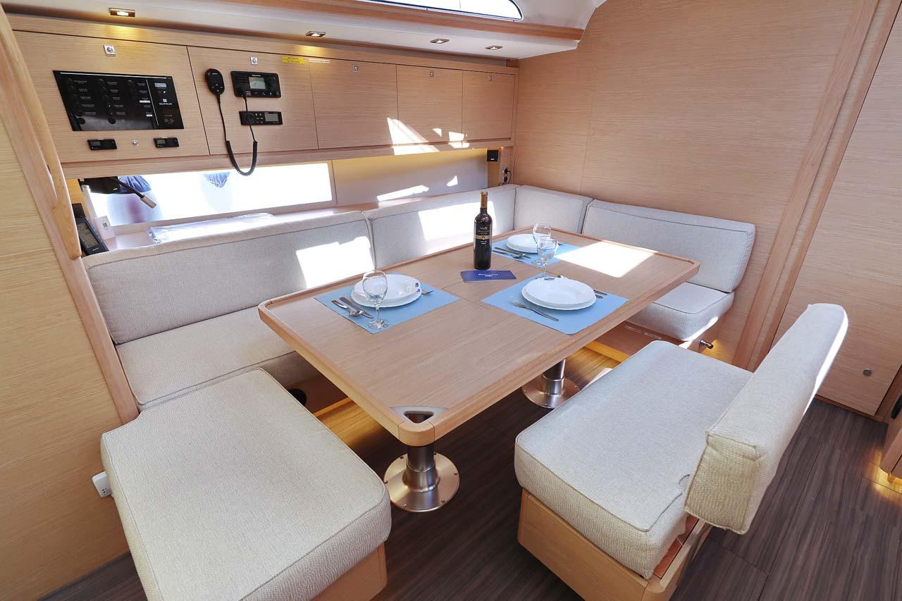 Dufour 470 - 4 cab., picture 11