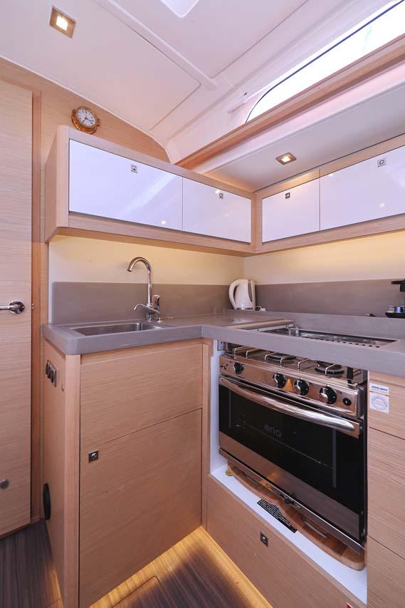 Dufour 470 - 4 cab., picture 13
