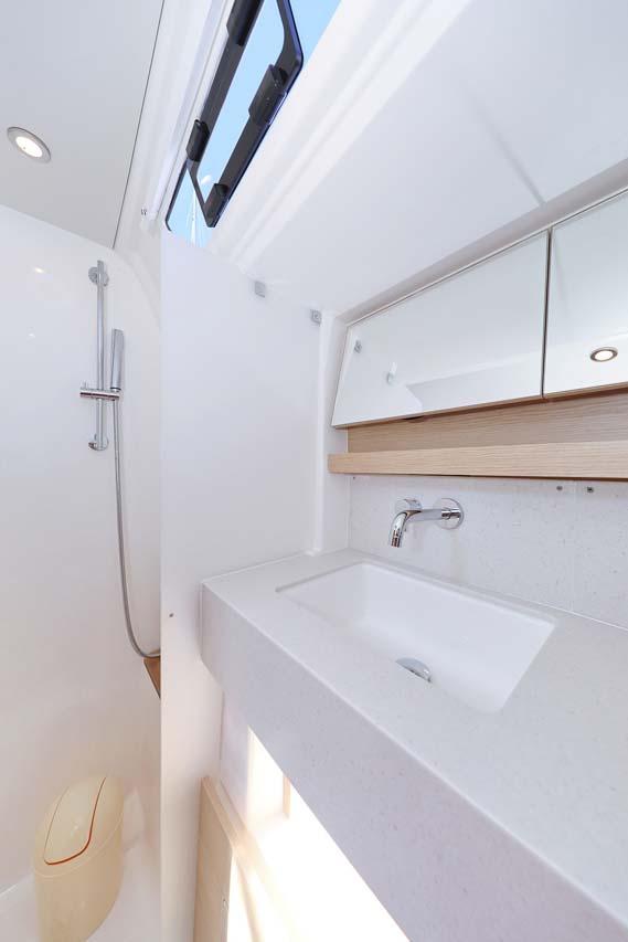 Dufour 470 - 4 cab., picture 25