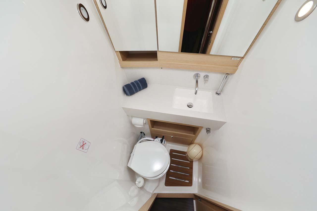 Dufour 470 - 4 cab., picture 22