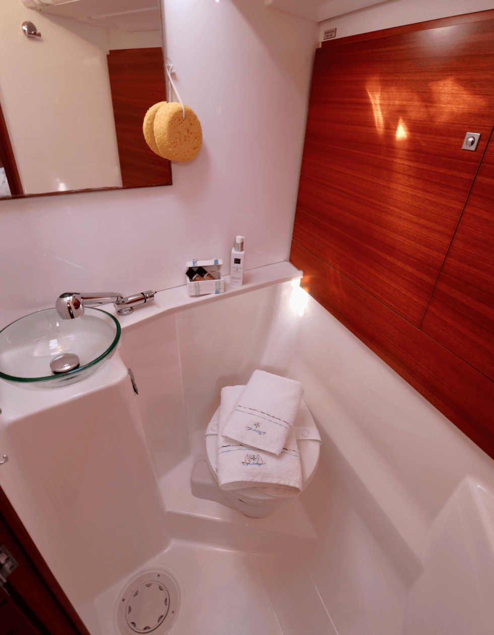 Dufour 460 GL, picture 16