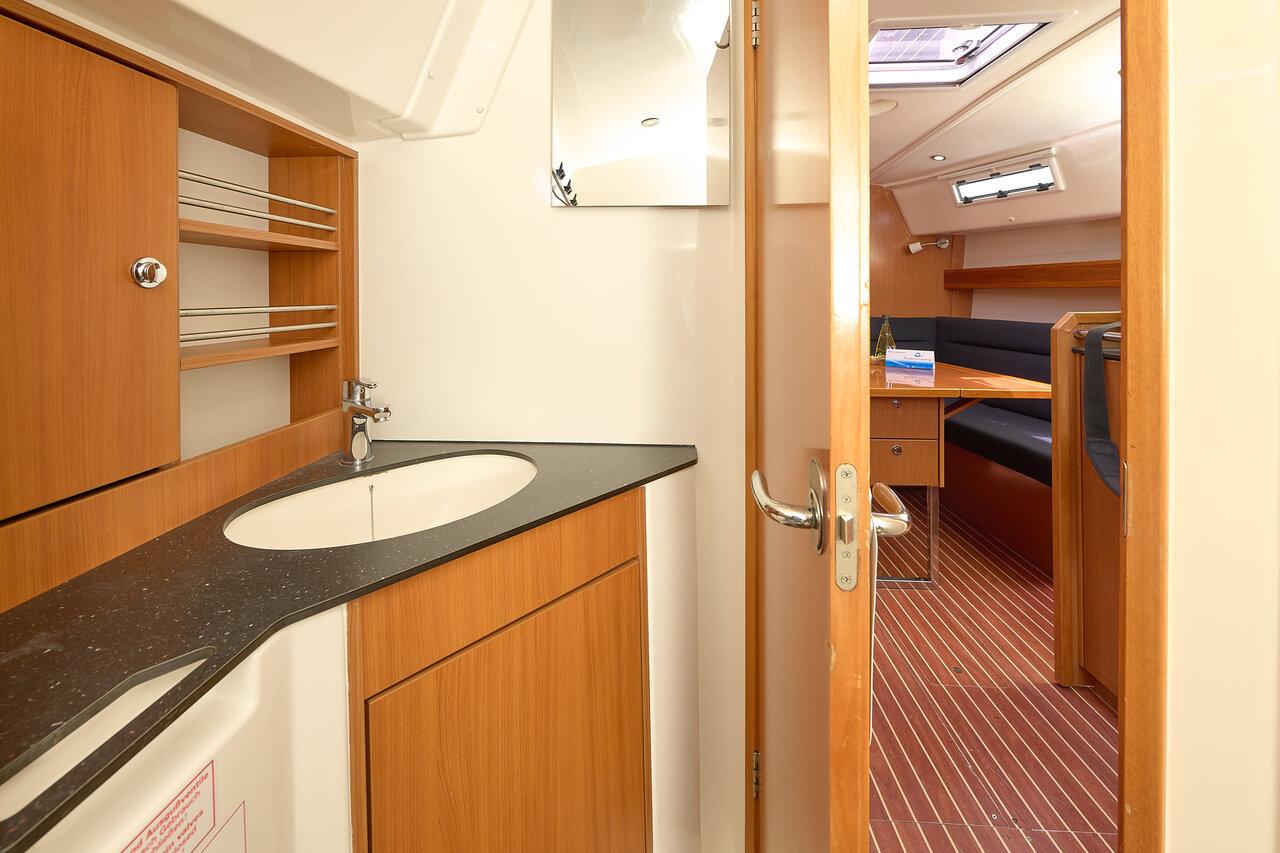 Bavaria Cruiser 37 - 3 cab., picture 41