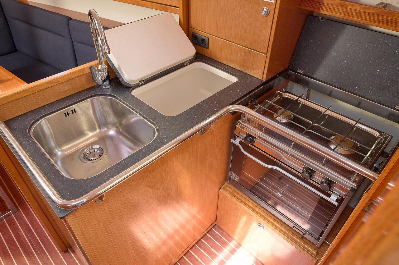 Bavaria Cruiser 37 - 3 cab., picture 30