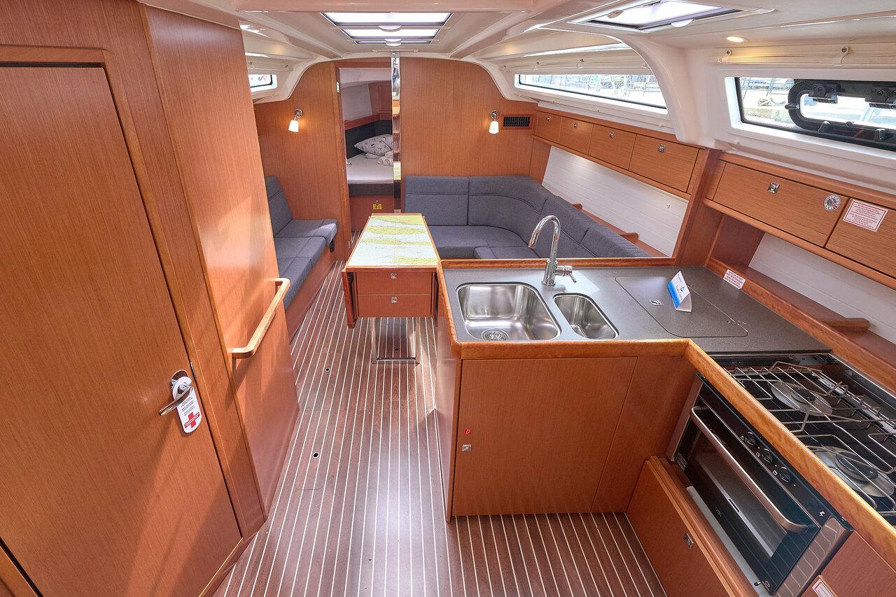 Bavaria Cruiser 37 - 3 cab., picture 18