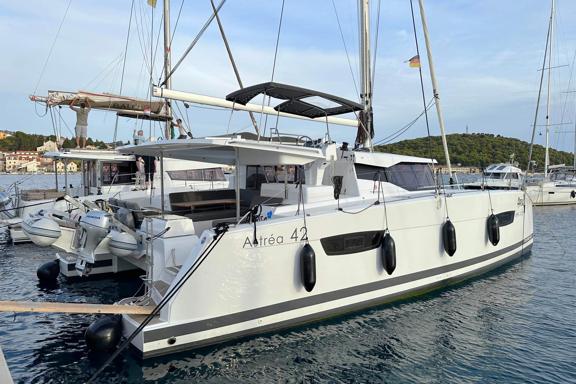 Fountaine Pajot Astrea 42, picture 5