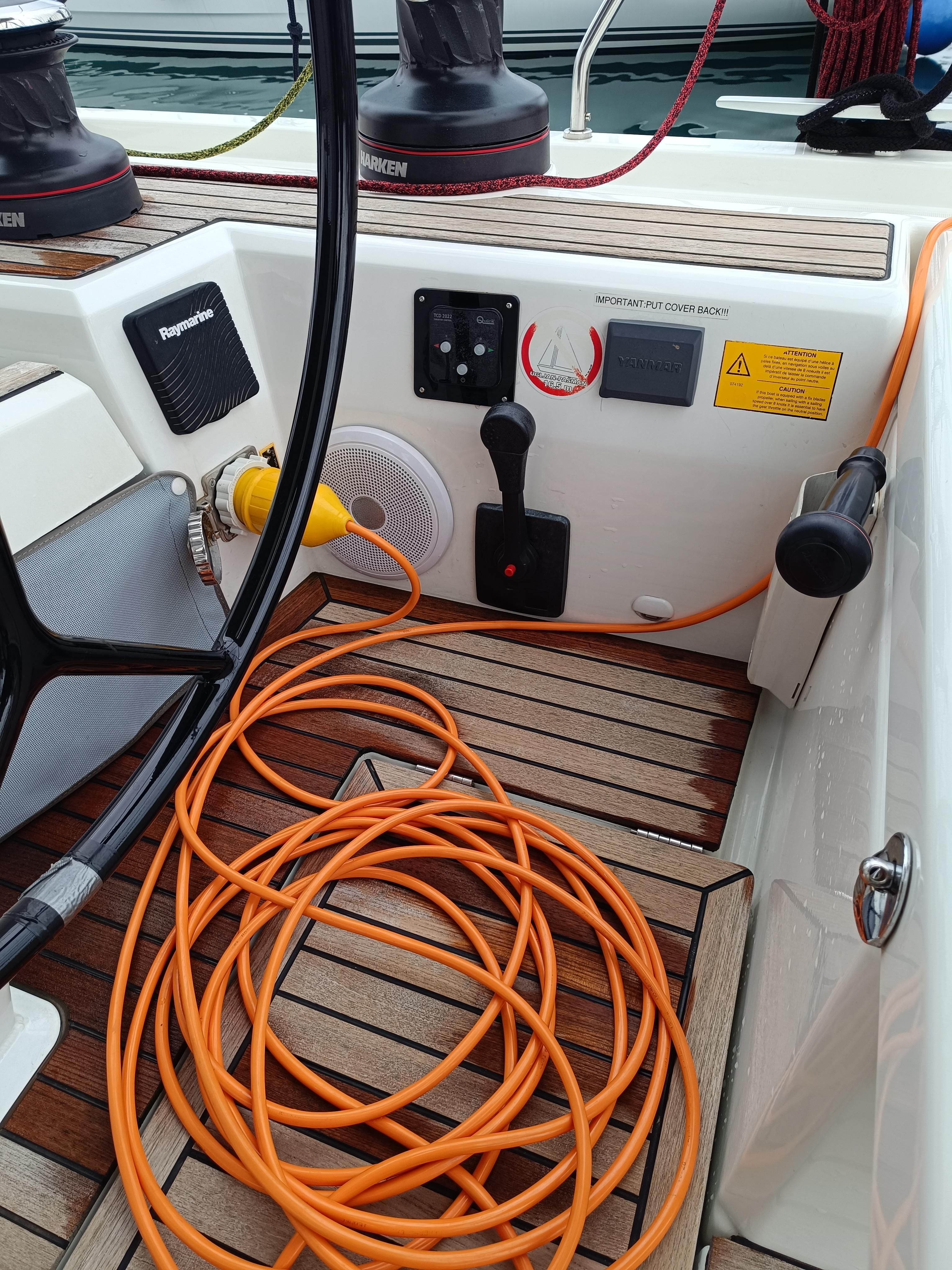 Oceanis 51.1, picture 8