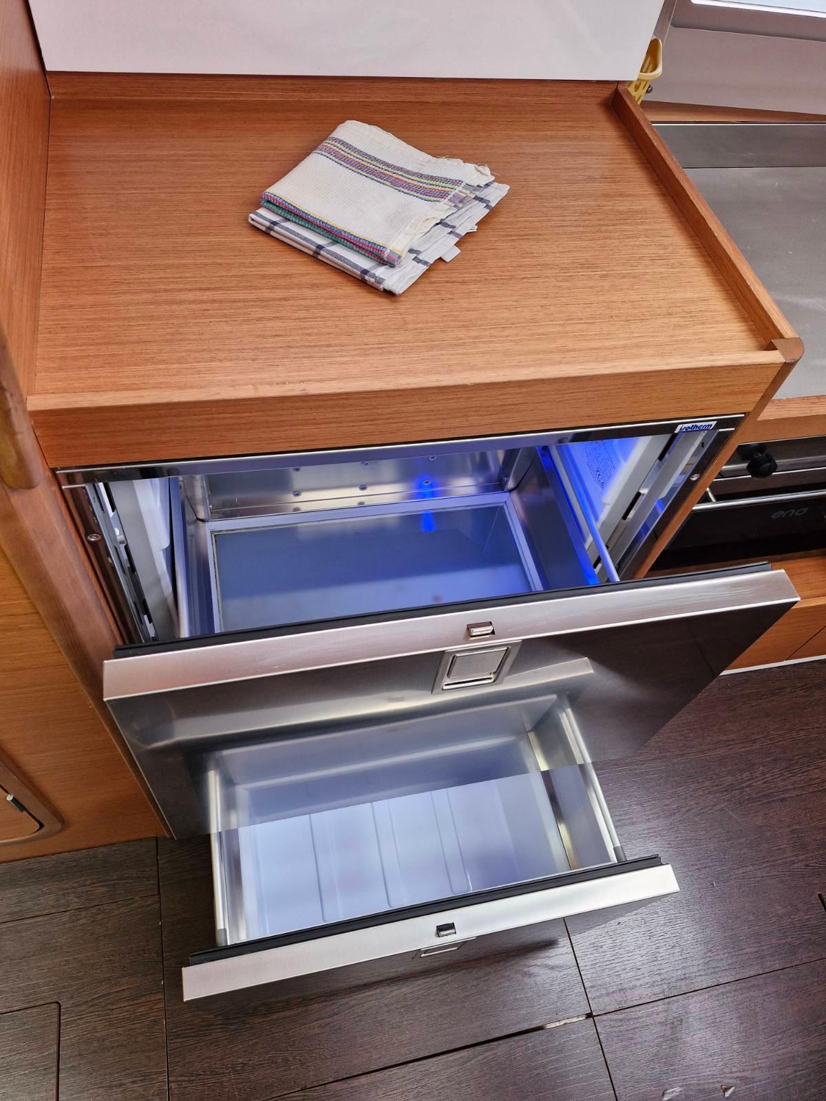 Dufour 390, picture 11