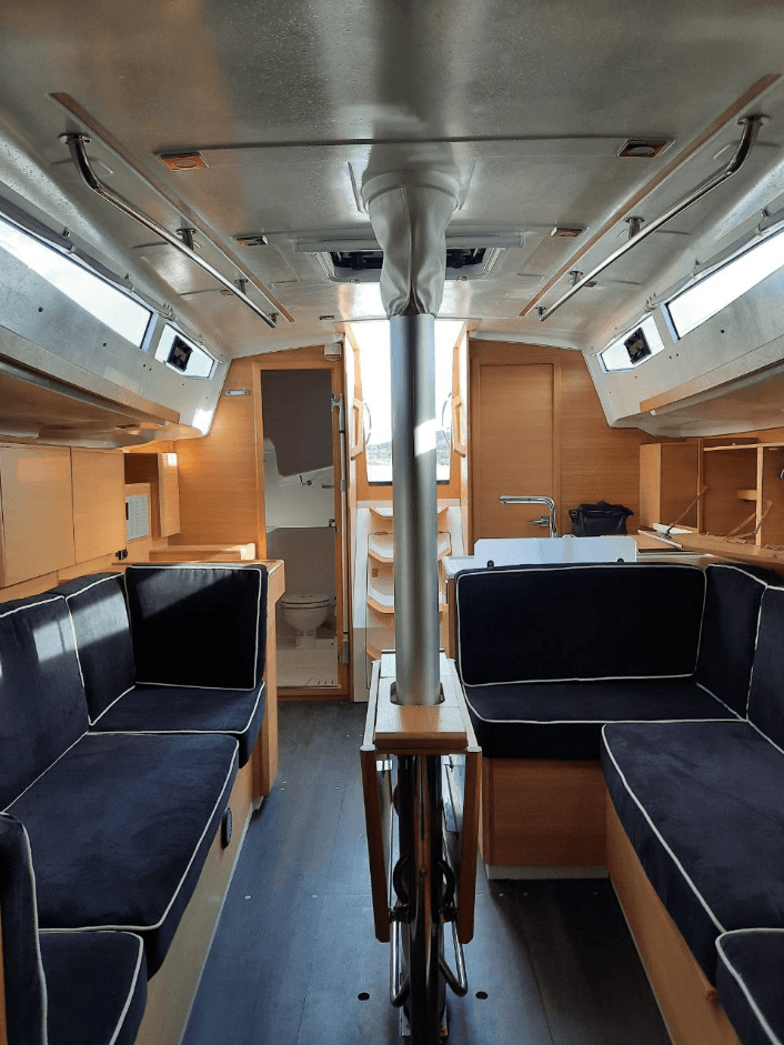 Elan E4 - 2 cab., picture 6