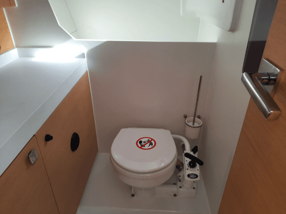 Elan E4 - 2 cab., picture 20