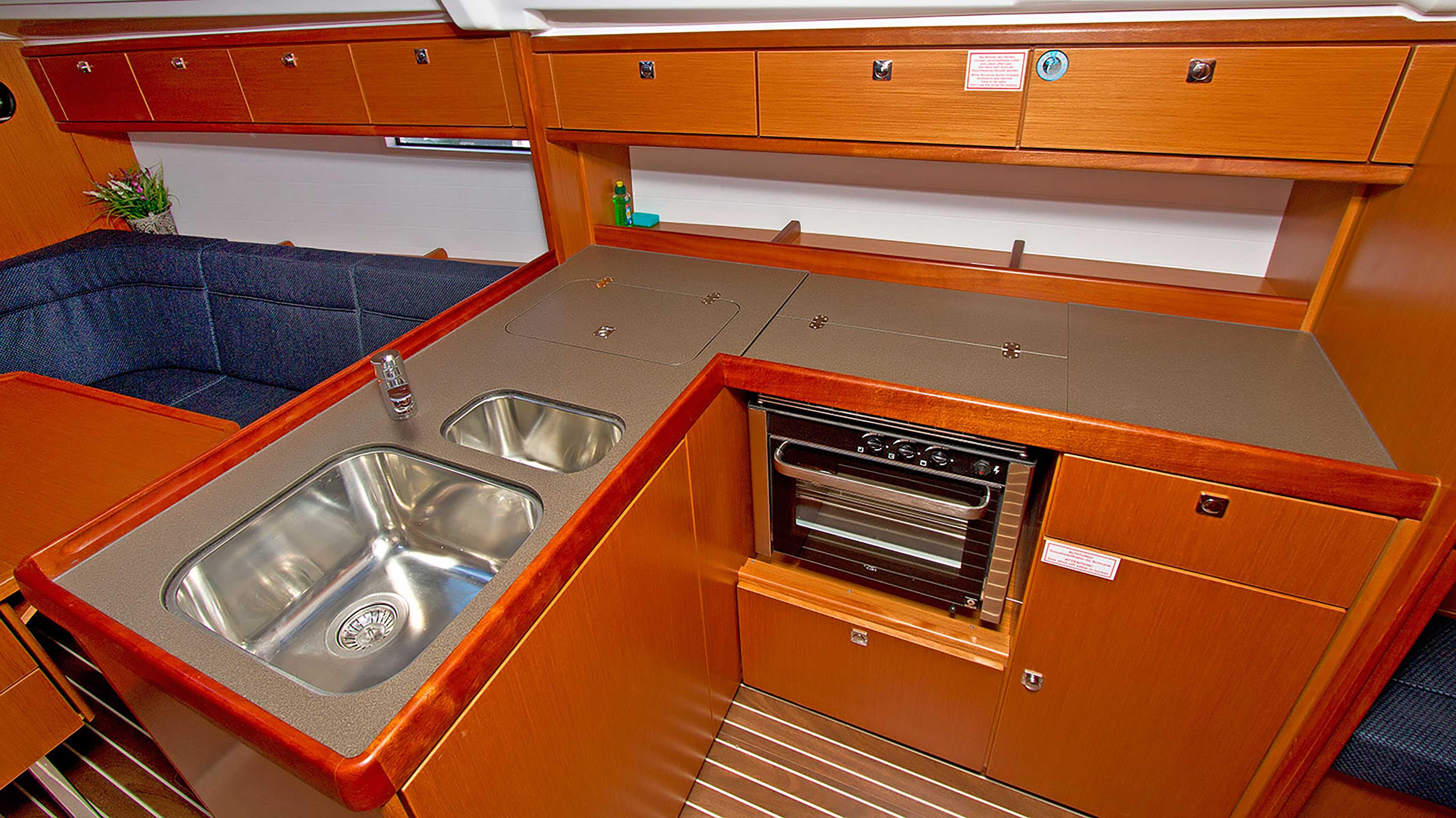 Bavaria Cruiser 37 - 3 cab., picture 13