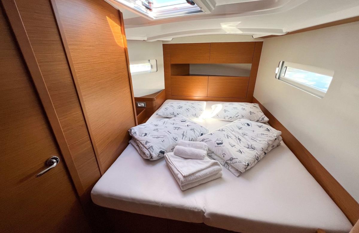 Sun Odyssey 410 - 3 cab., picture 12