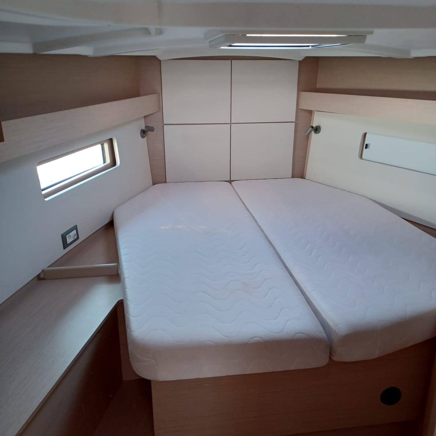 Oceanis 40.1 - 3 cab., picture 15
