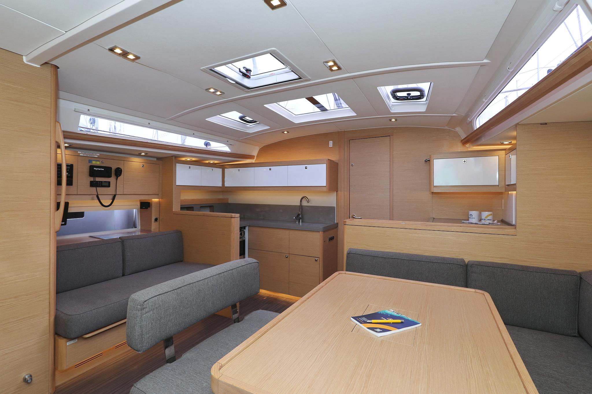 Dufour 470 - 3 cab., picture 15