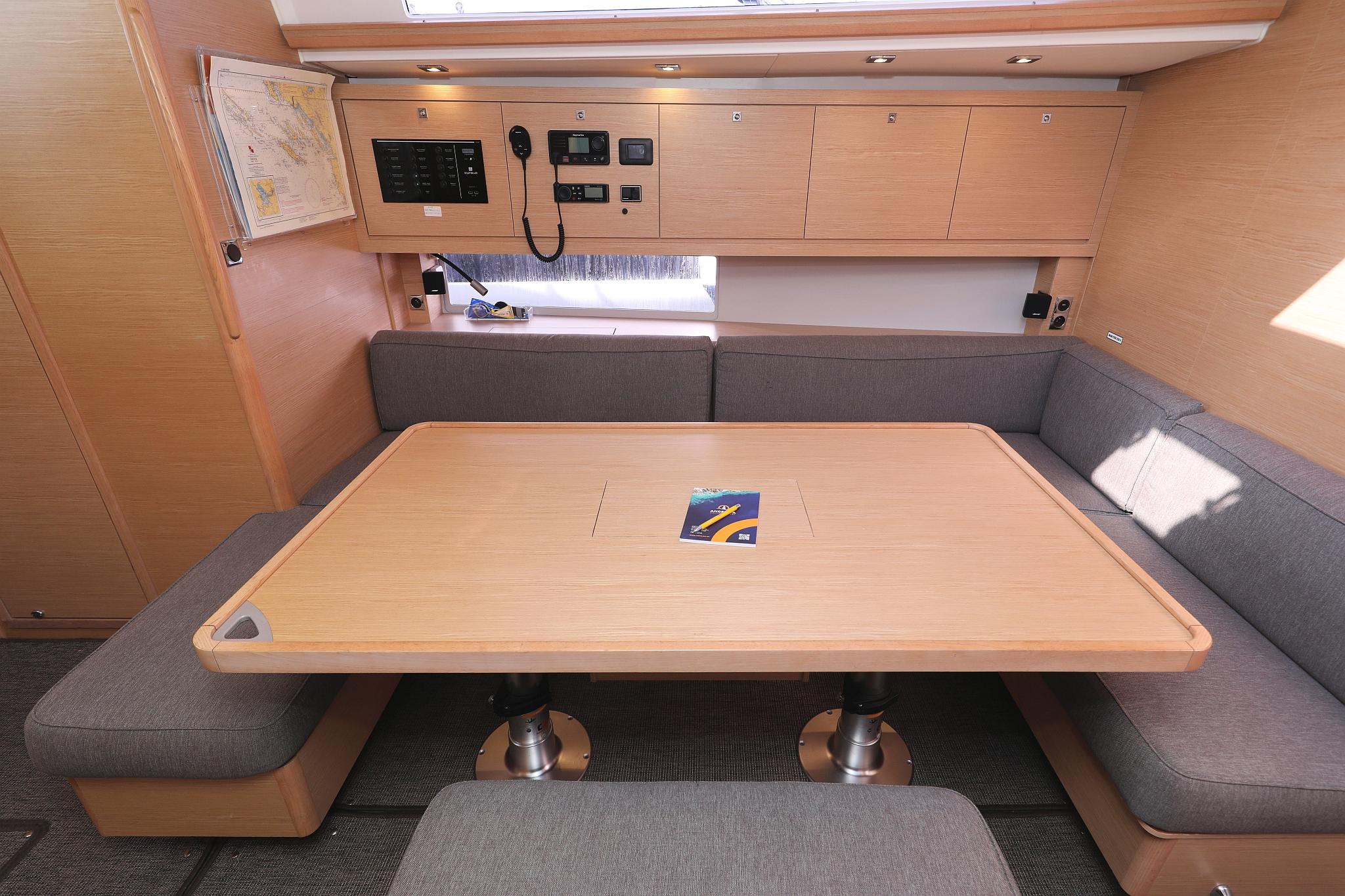 Dufour 470 - 3 cab., picture 22