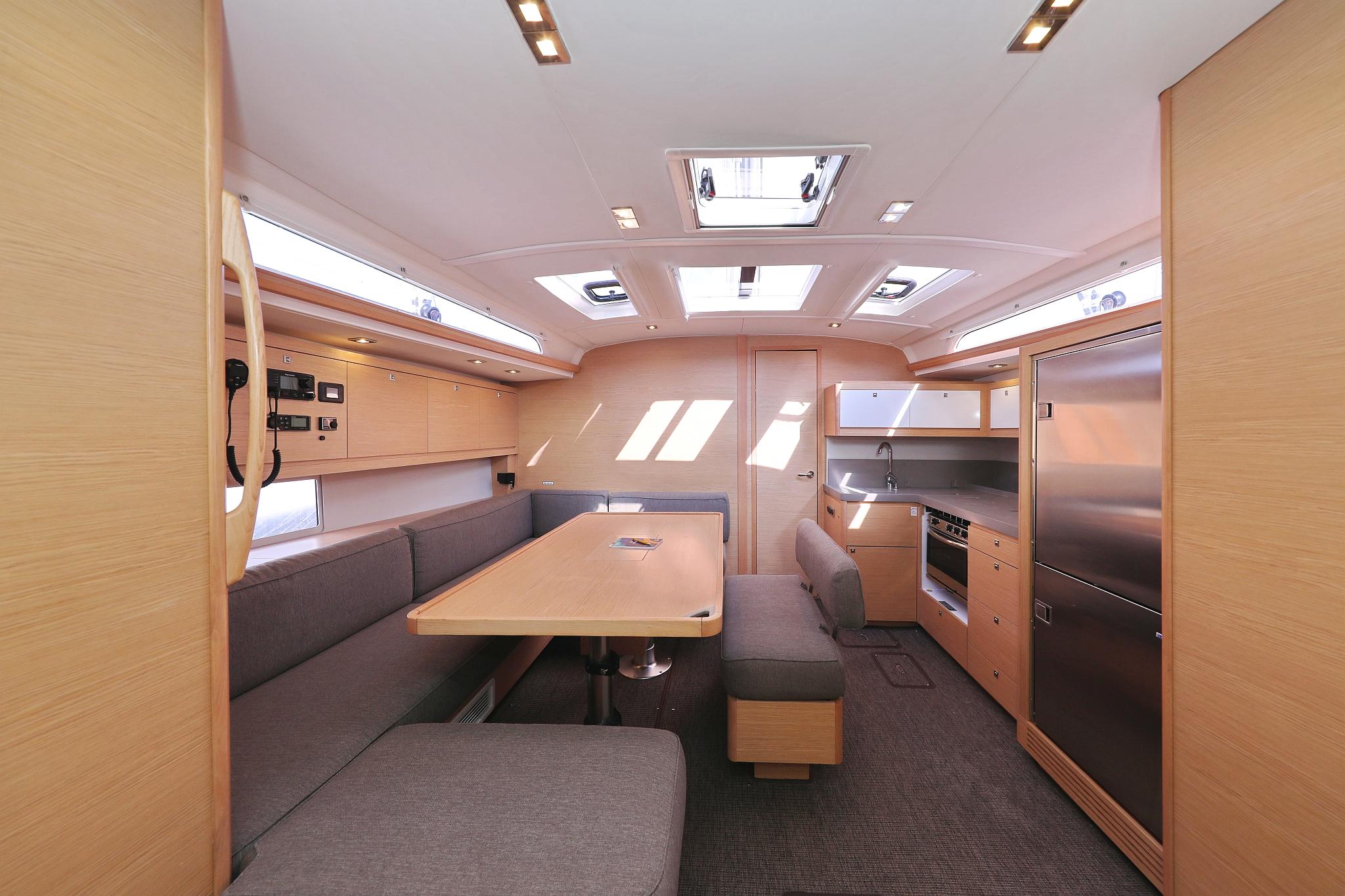 Dufour 470 - 3 cab., picture 13