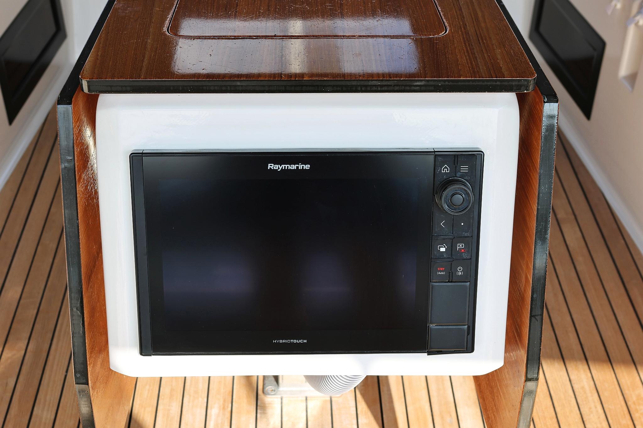 Dufour 470 - 3 cab., picture 48