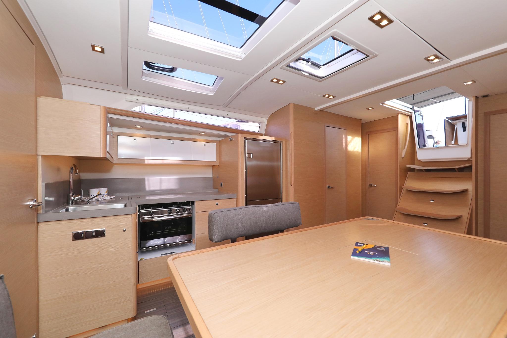 Dufour 470 - 5 cab., picture 16