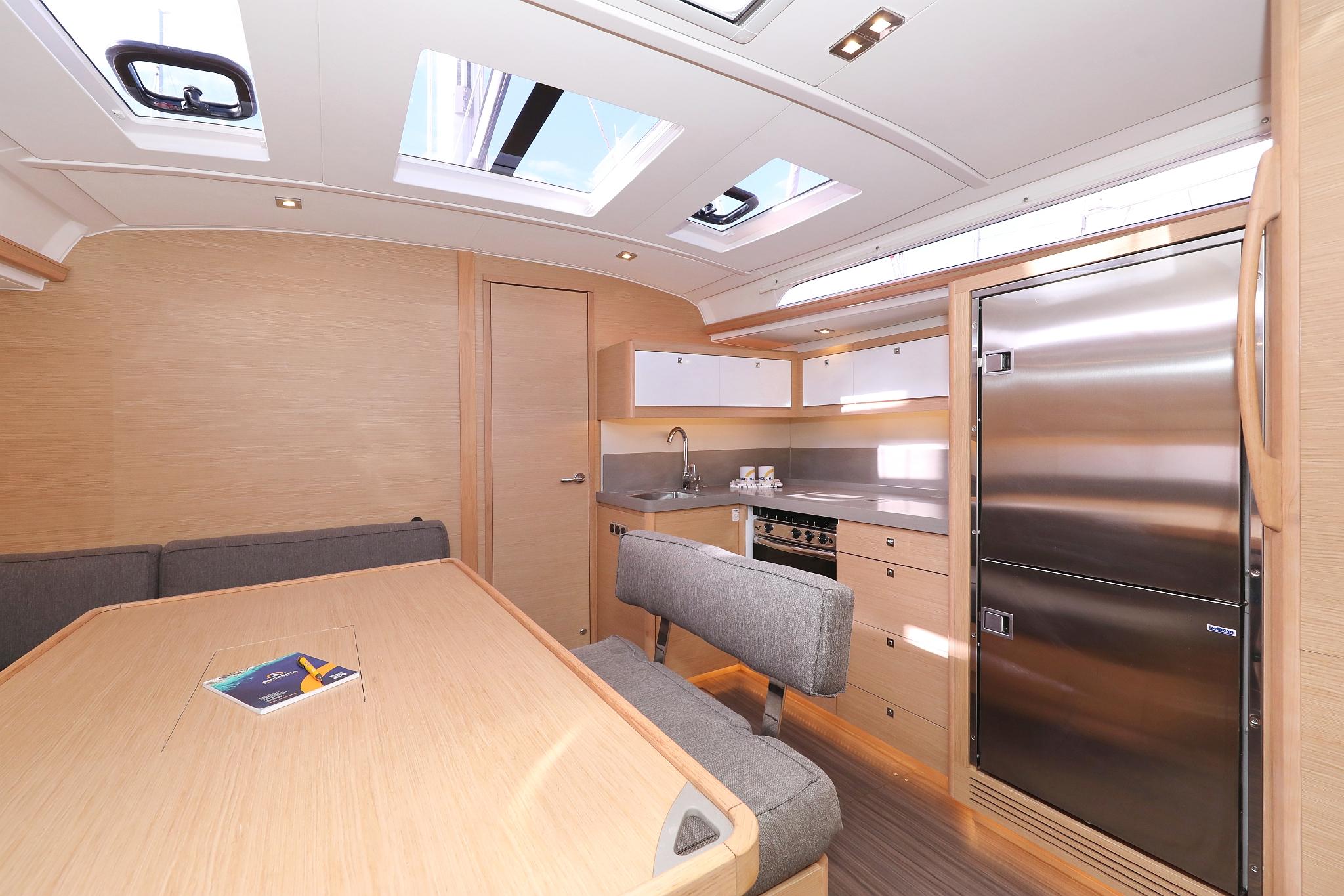 Dufour 470 - 5 cab., picture 15