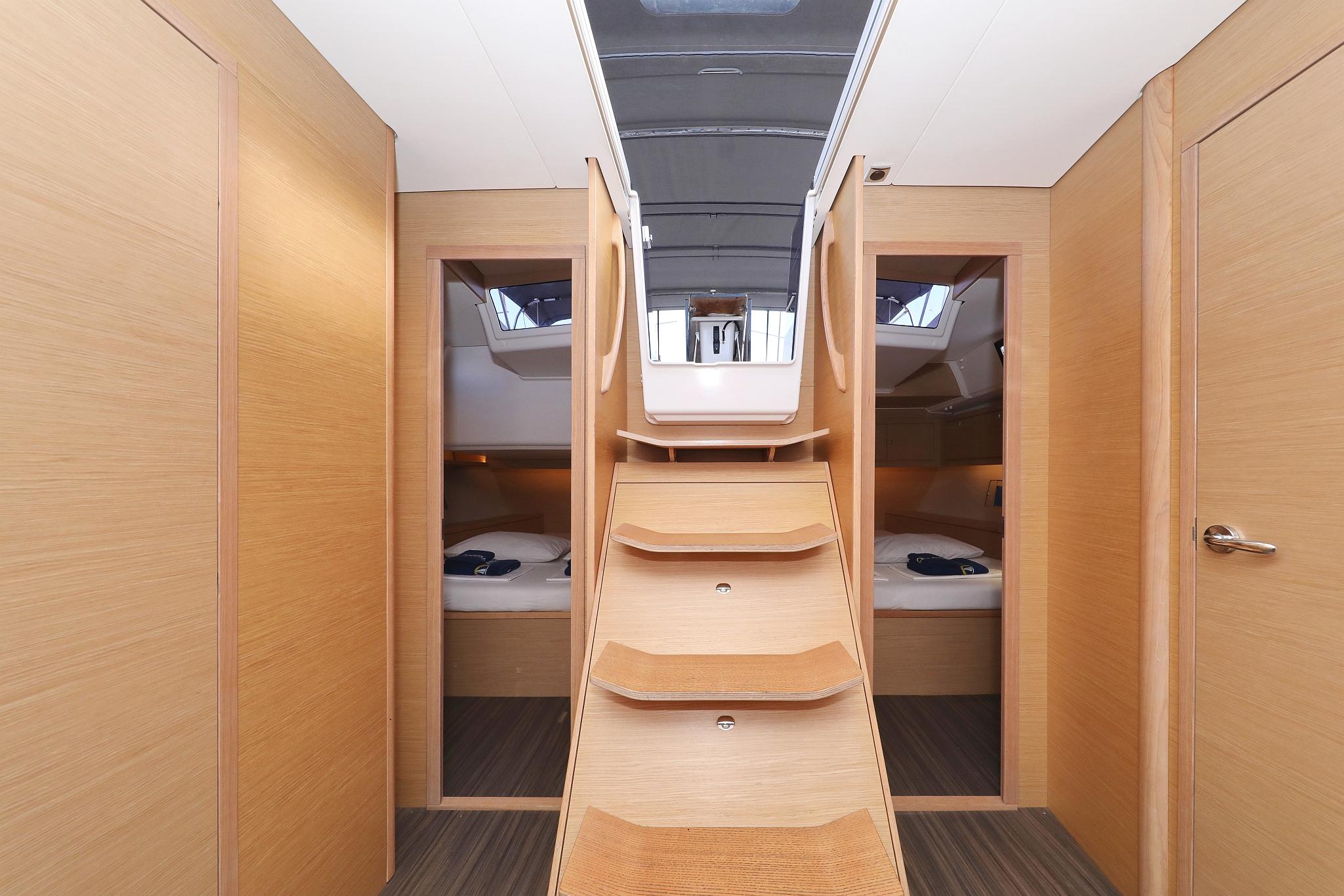 Dufour 470 - 5 cab., picture 22