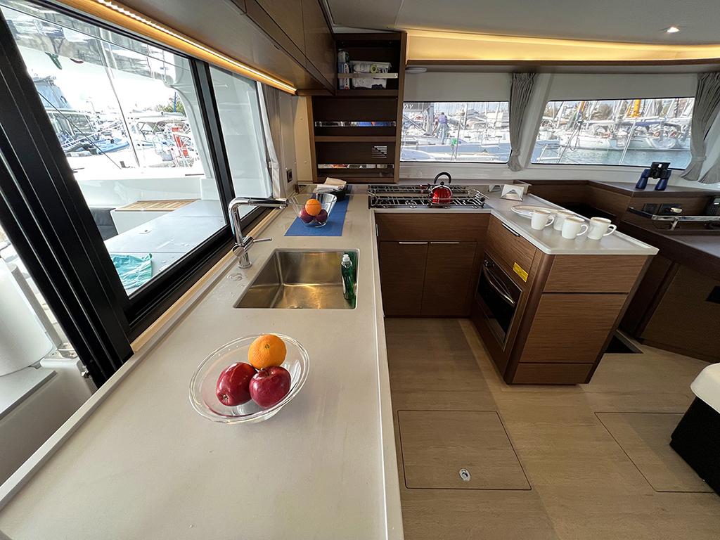 Lagoon 46 - 4 + 2 cab., picture 18