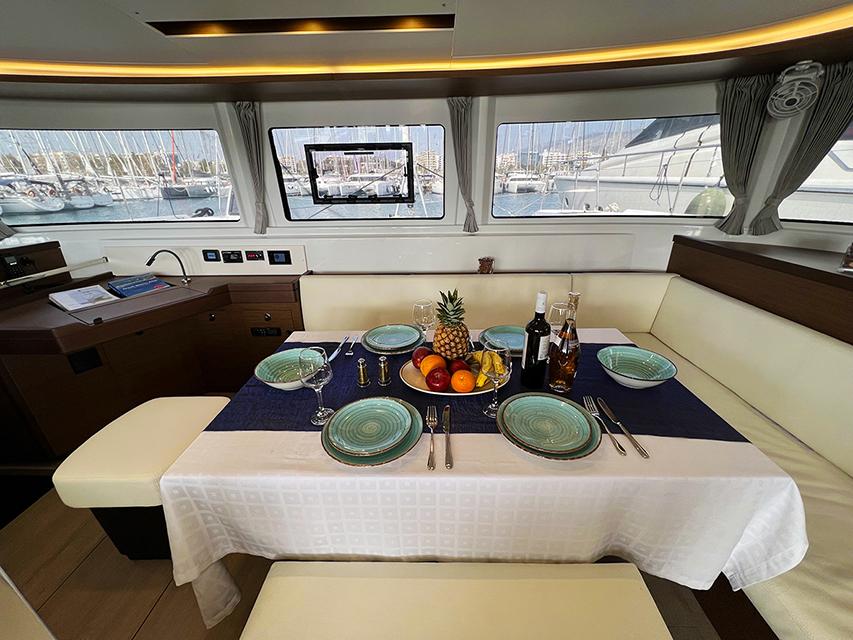 Lagoon 46 - 4 + 2 cab., picture 17