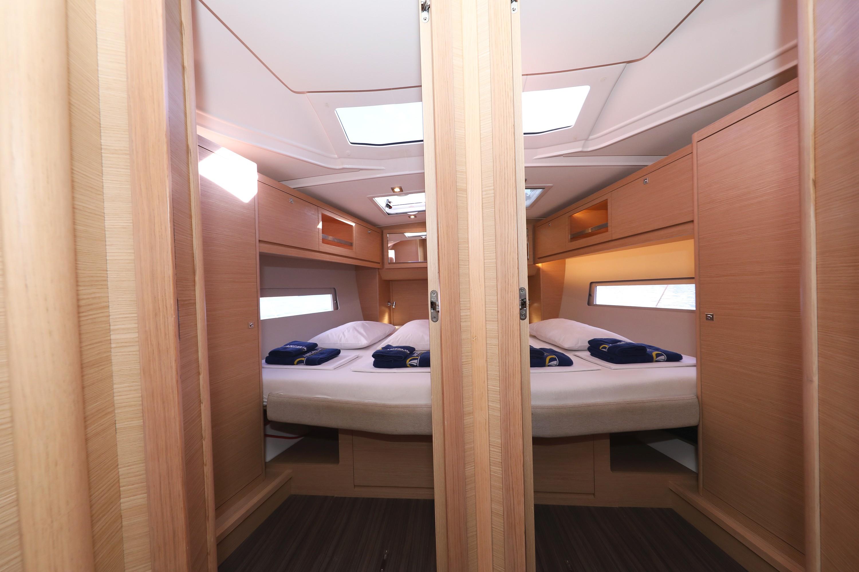 Dufour 470 - 4 cab., picture 23