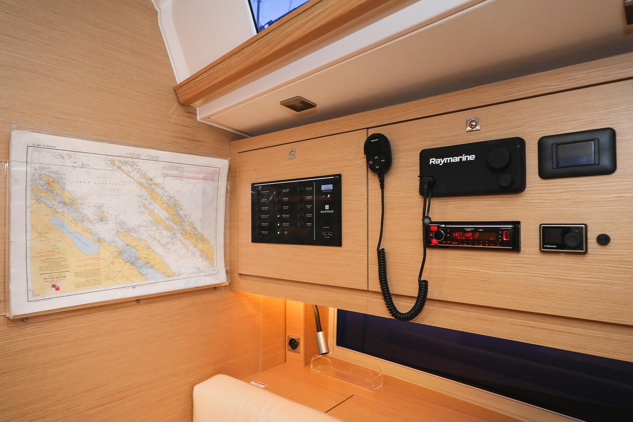 Dufour 470 - 5 cab., picture 45