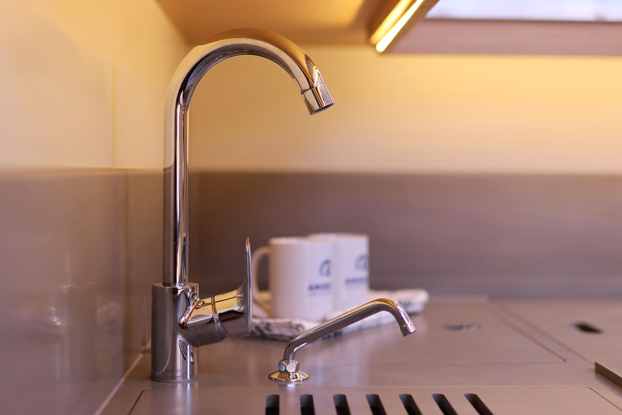 Dufour 470 - 4 cab., picture 43