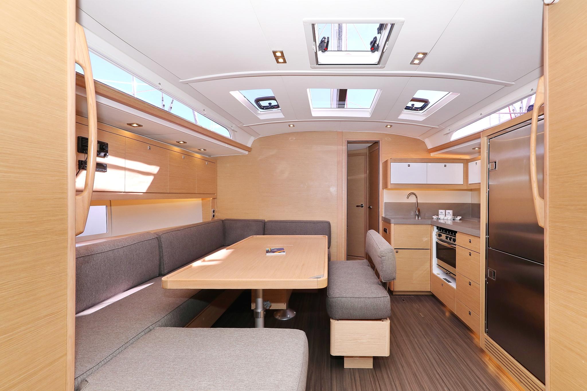 Dufour 470 - 4 cab., picture 13