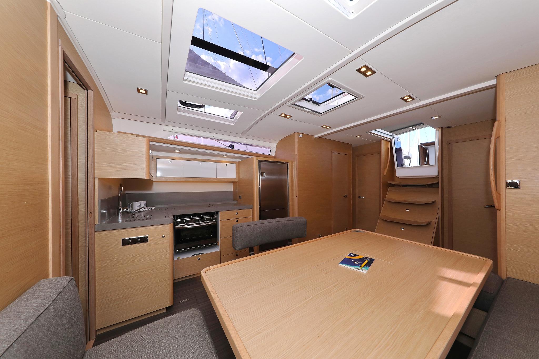 Dufour 470 - 4 cab., picture 17