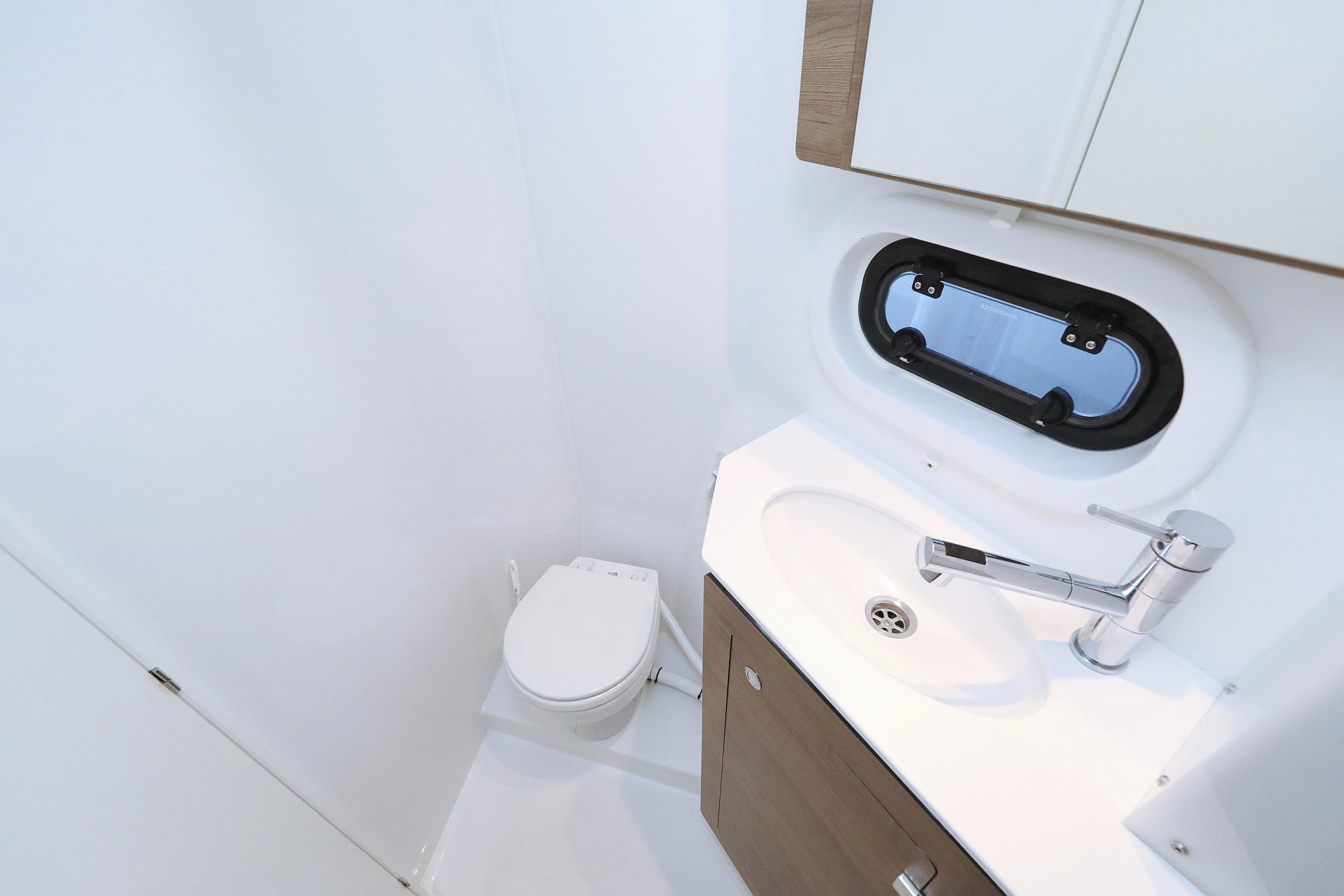 Bali 4.2 - 4 + 1 cab., picture 39