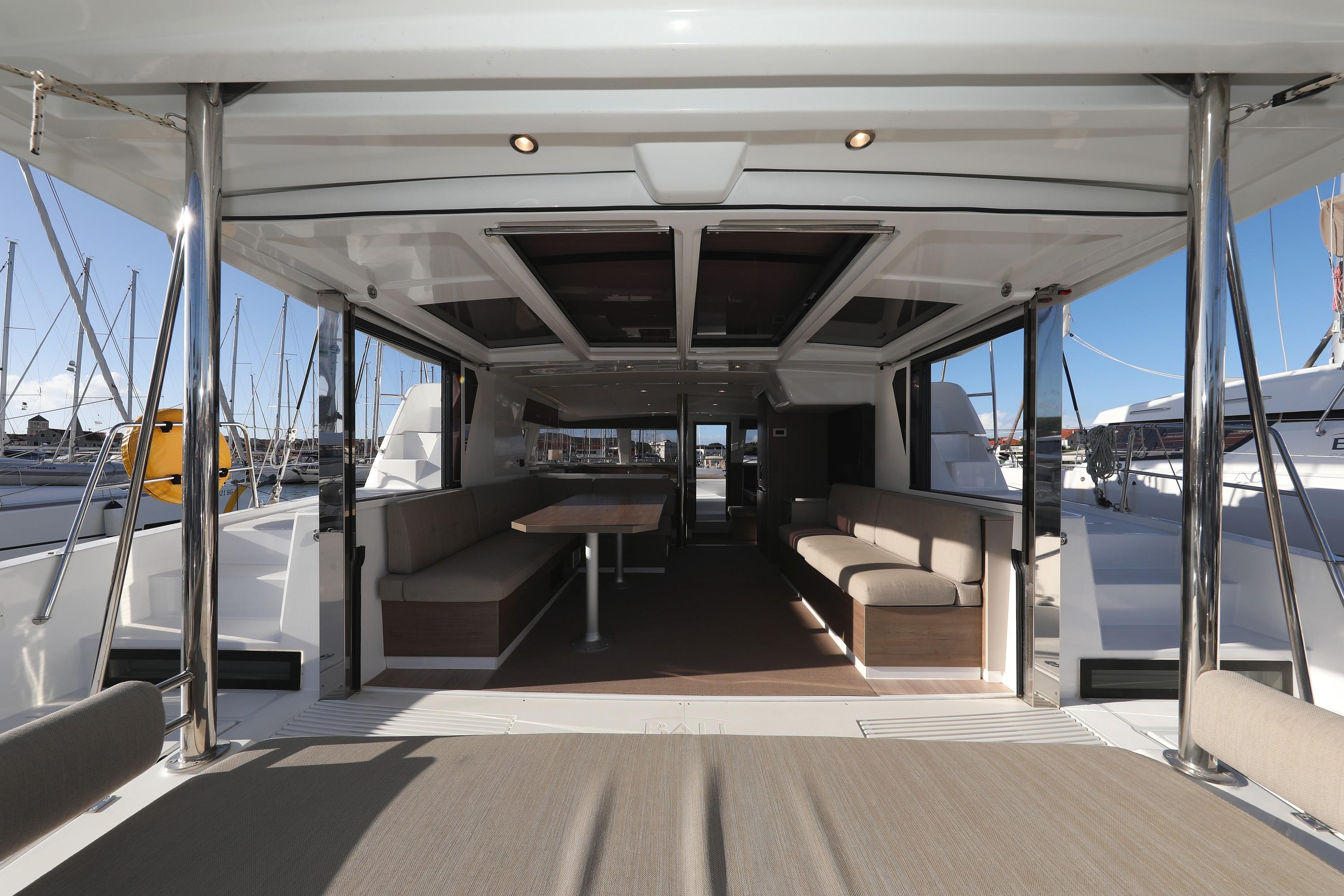 Bali 4.2 - 4 + 1 cab., picture 5