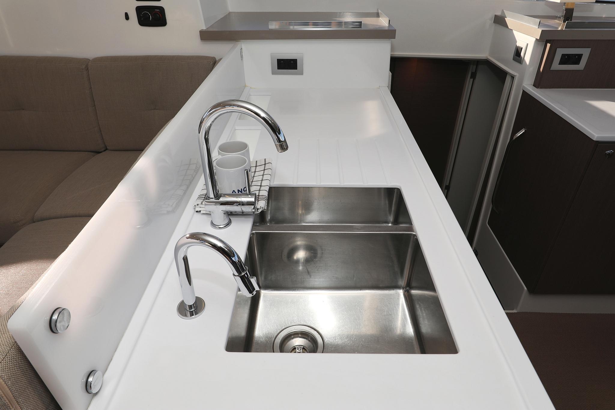 Bali 4.2 - 4 + 1 cab., picture 42