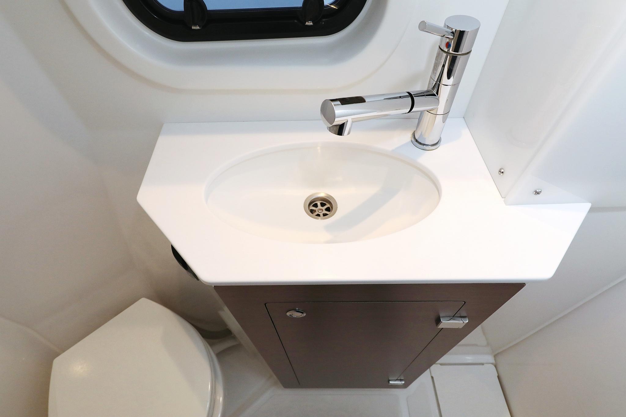 Bali 4.2 - 4 + 1 cab., picture 38