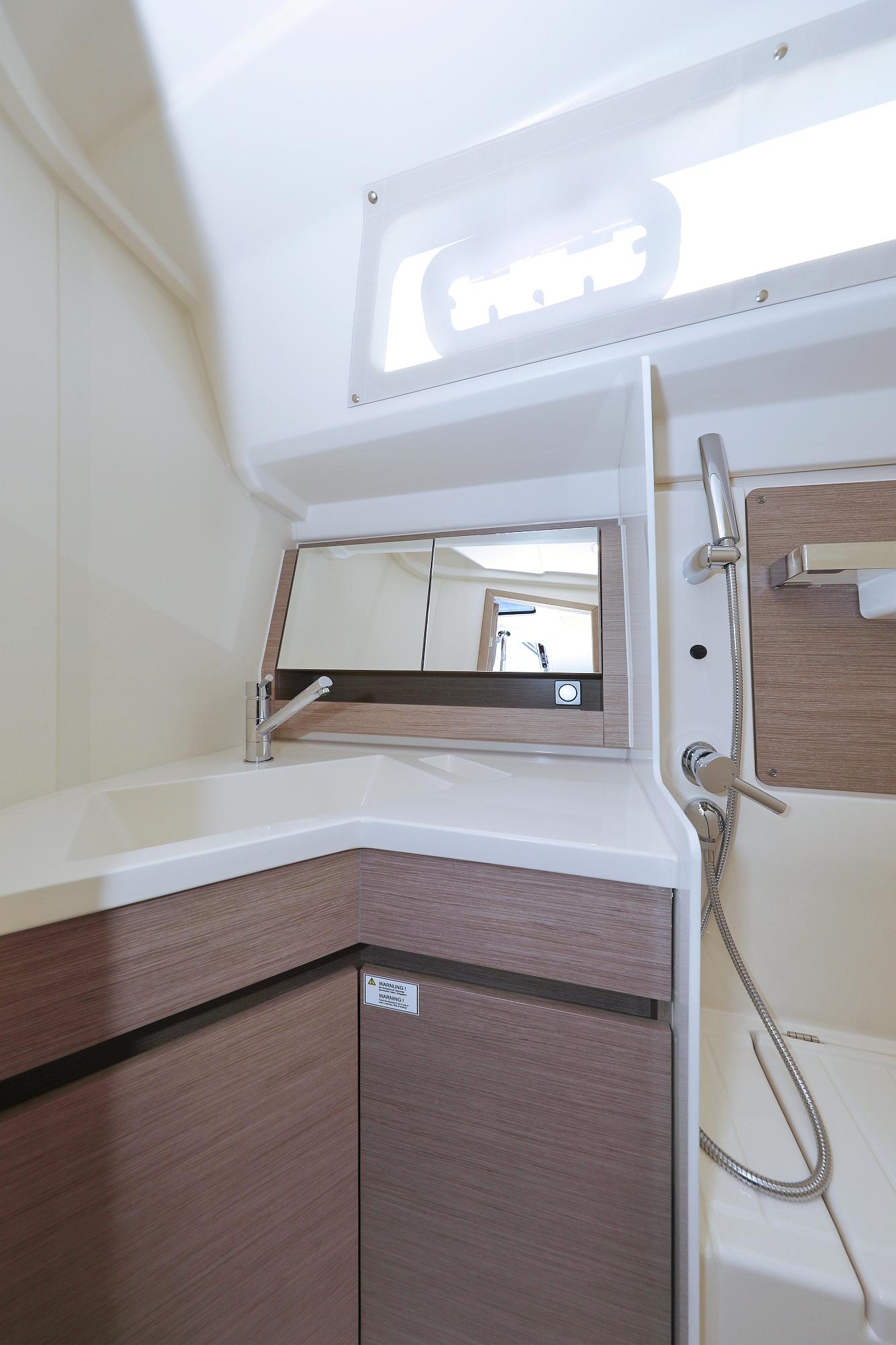 Hanse 388, picture 19