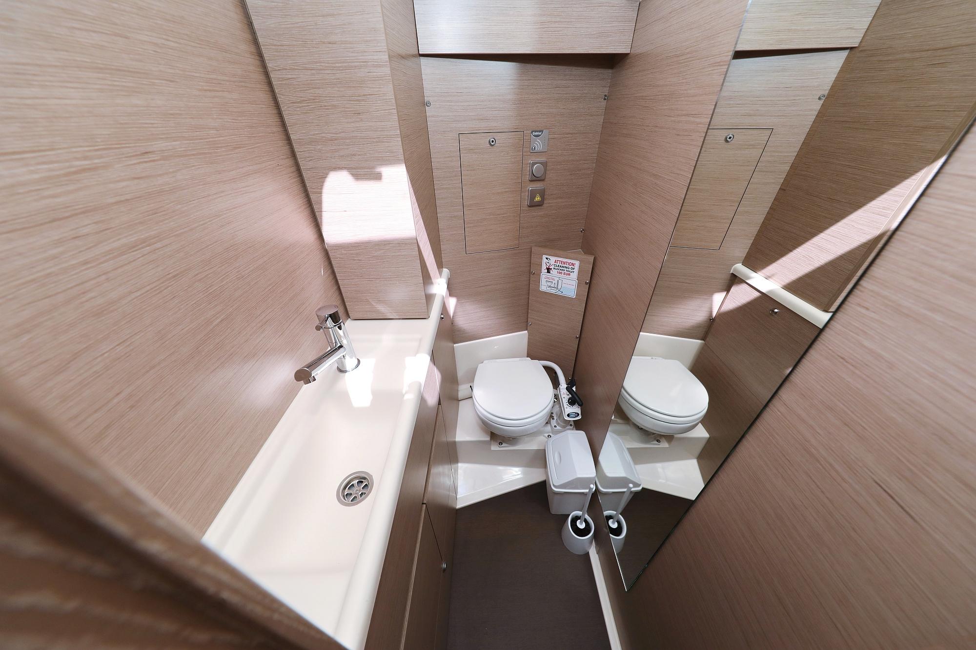 Hanse 388, picture 18