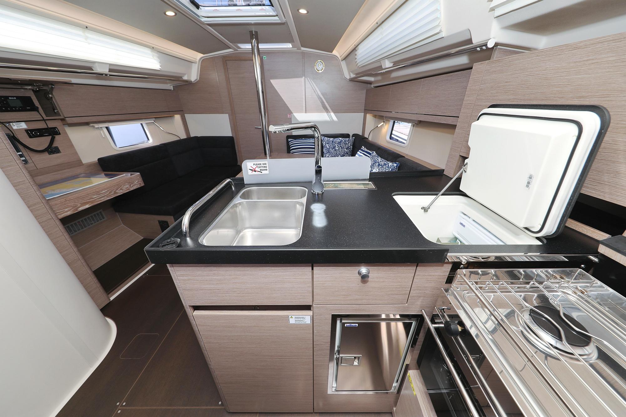 Hanse 388, picture 12