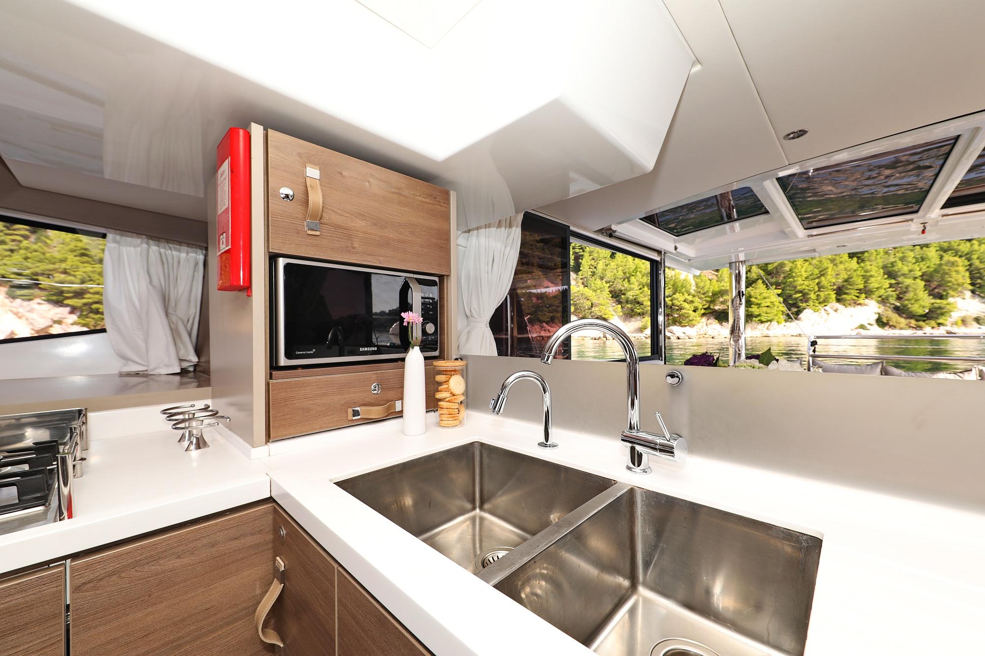 Bali 4.8 - 5 + 2 cab, picture 20