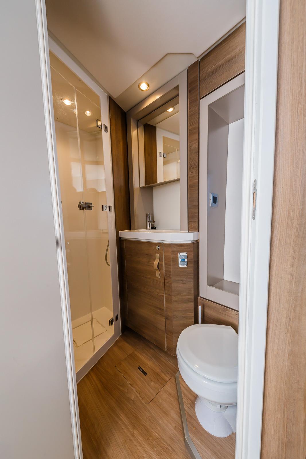 Bali 4.6 - 5 + 2 cab., picture 29