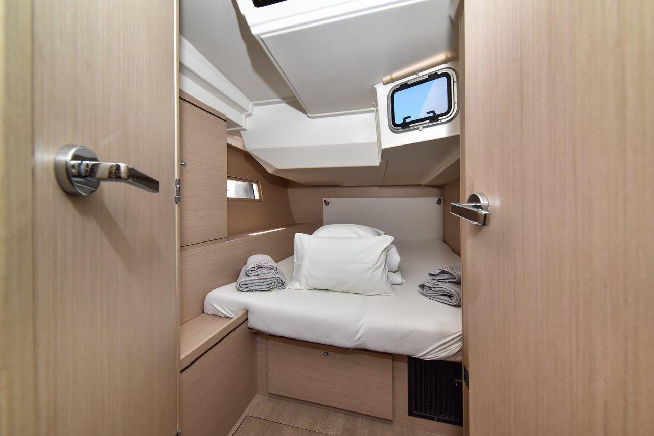 Oceanis 51.1 OW - 3 cab, picture 30