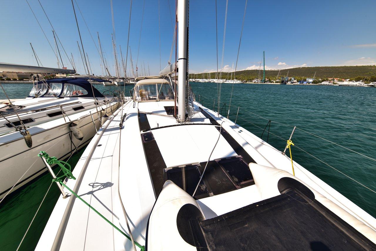 Oceanis 51.1 OW - 3 cab, picture 16