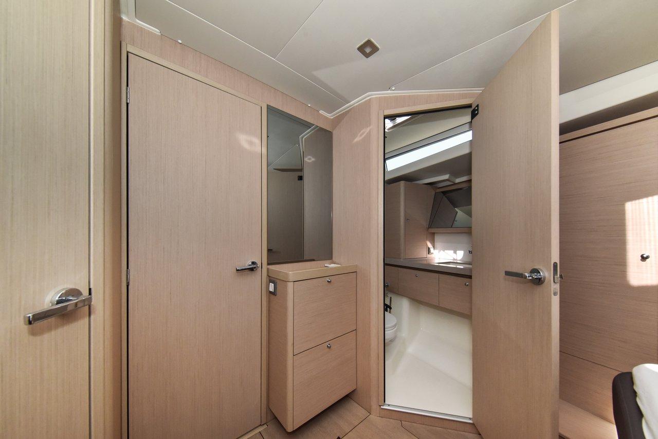 Oceanis 51.1 OW - 3 cab, picture 32