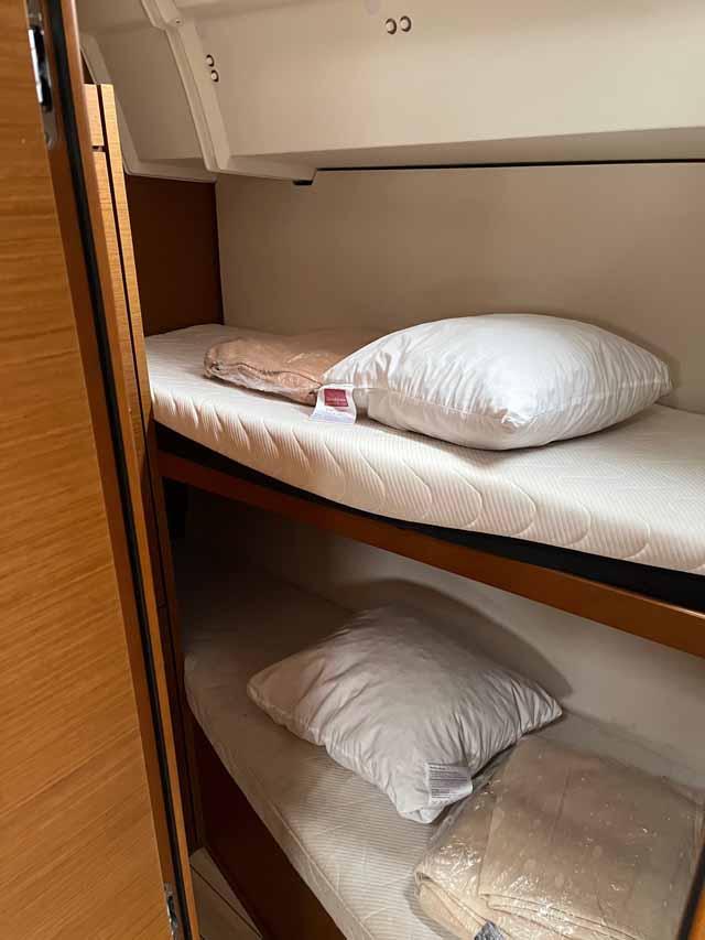 Jeanneau 54 - 5 + 1 cab.	 - Duca del Sale, picture 10