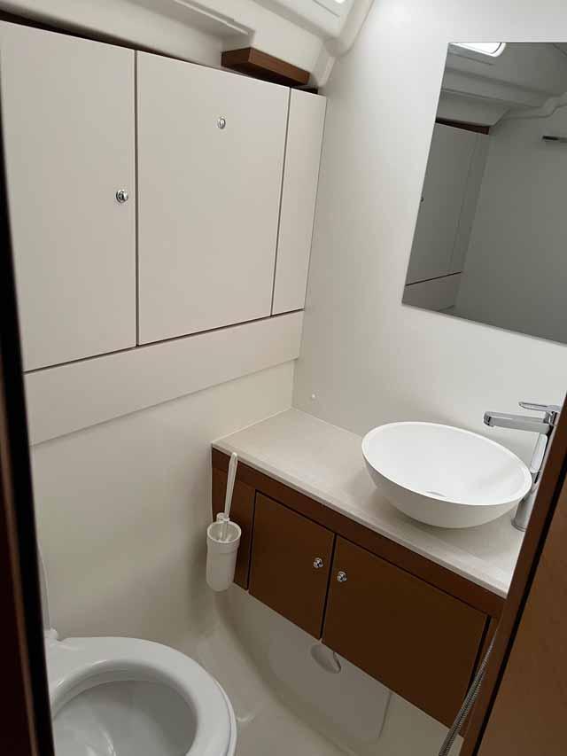 Jeanneau 54 - 5 + 1 cab.	 - Duca del Sale, picture 11