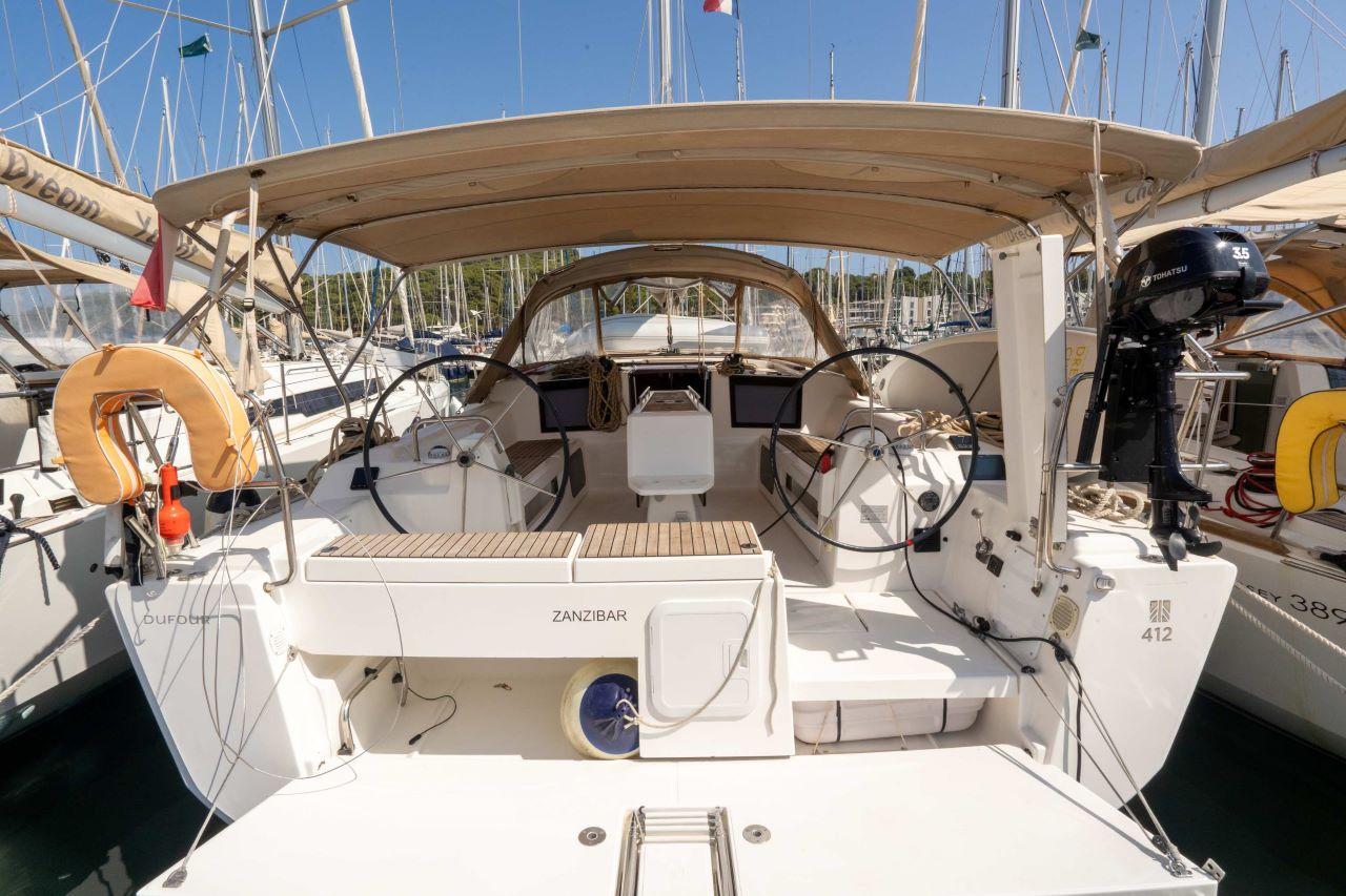 Dufour 412, picture 1